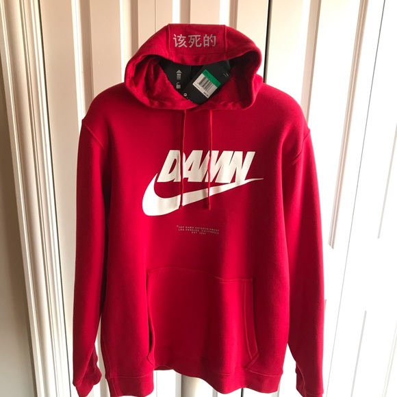 tde x nike crest logo